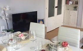 Sobre la villa 12